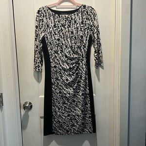Ralph Lauren Dress. Size 10. Very flattering with blacked out sides